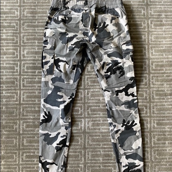 PACSUN Grey Camo pants - Picture 2 of 2